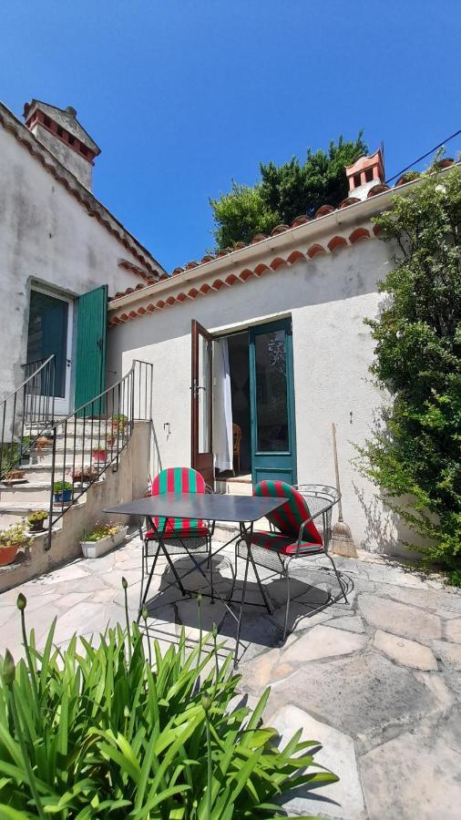 Studio Apartment In Bargemon Bagian luar foto